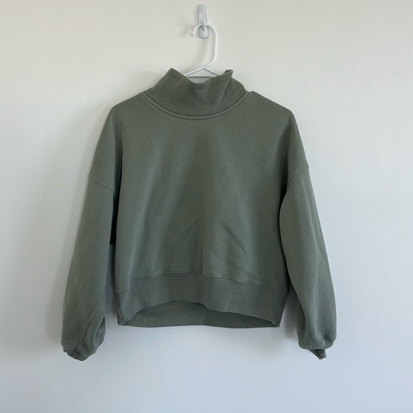 Abercrombie & Fitch Tops - Abercrombie and Fitch Essential Sunday Mock Neck Crew